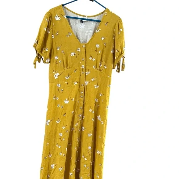 Universal Thread Yellow Gold Puff Sleeve Midi Dress - Picture 3 of 10